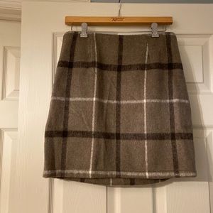 Plaid skirt sz medium